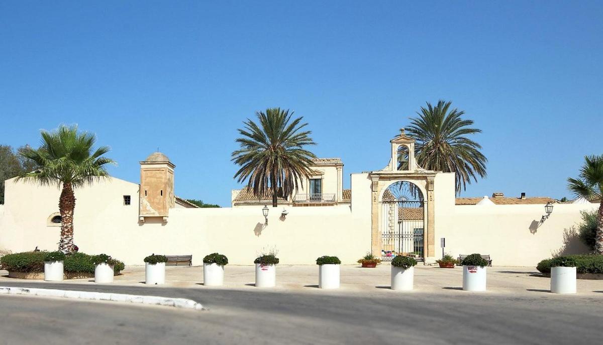 L'Oasi Di Athena Ragusa Exterior foto